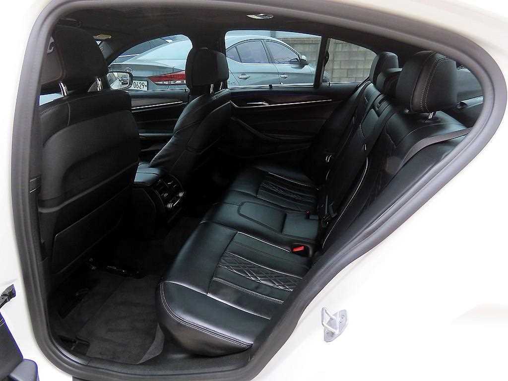 BMW 5 Series - Vista 6