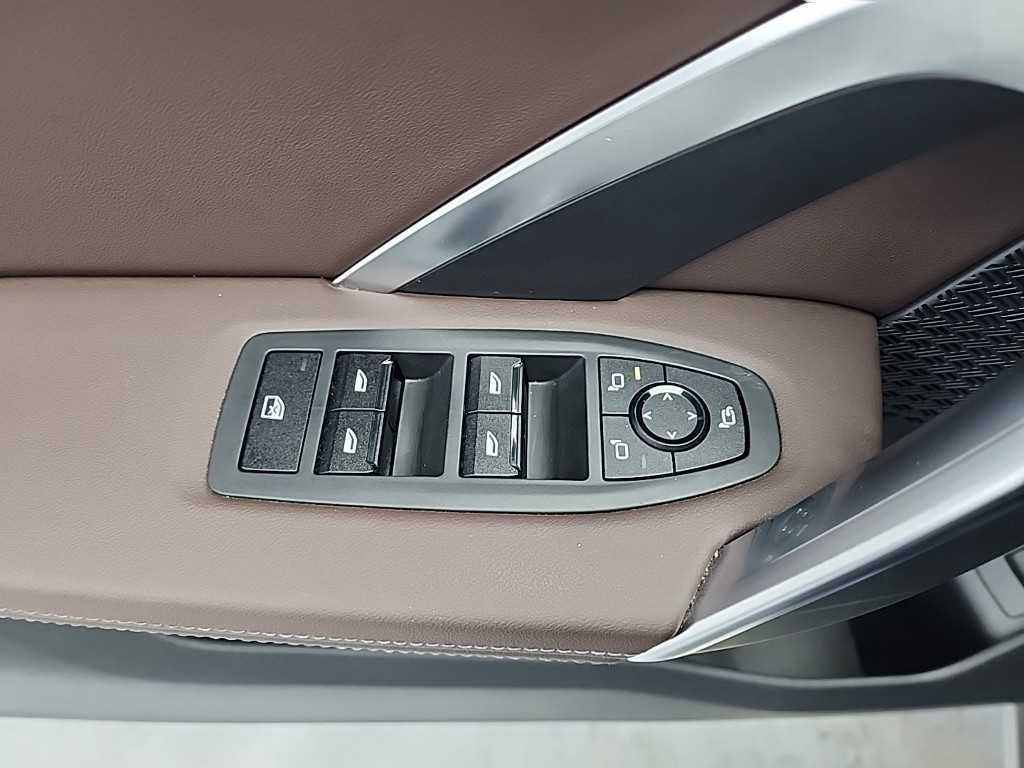 BMW X1 2024 Negro - Importación desde Corea - HF Imports Iquique - Foto 17