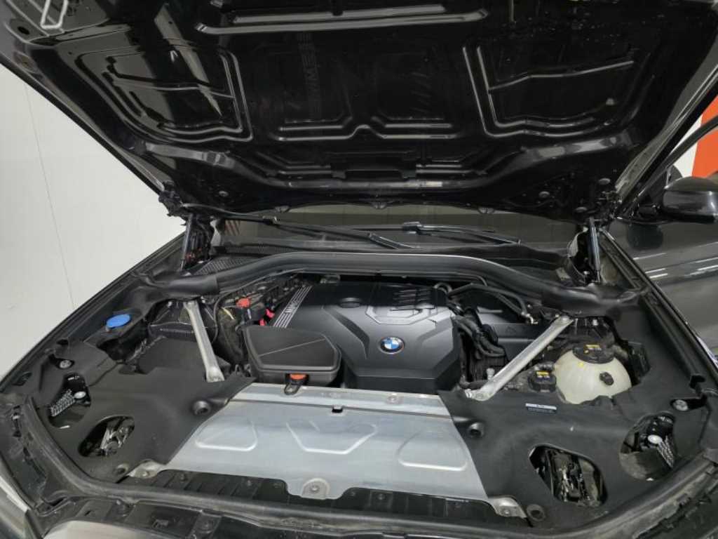 BMW X4 2022 Negro - Importación desde Corea - HF Imports Iquique - Foto 18