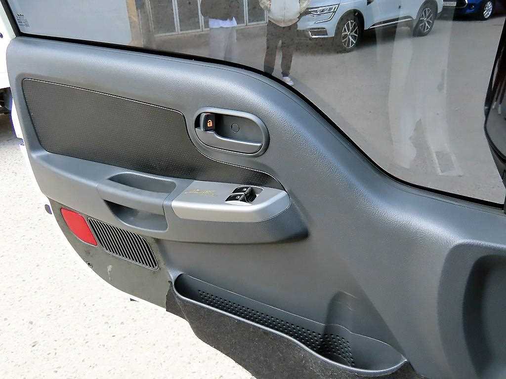Small Truck Normal Box(Low Deck) - Vista 12