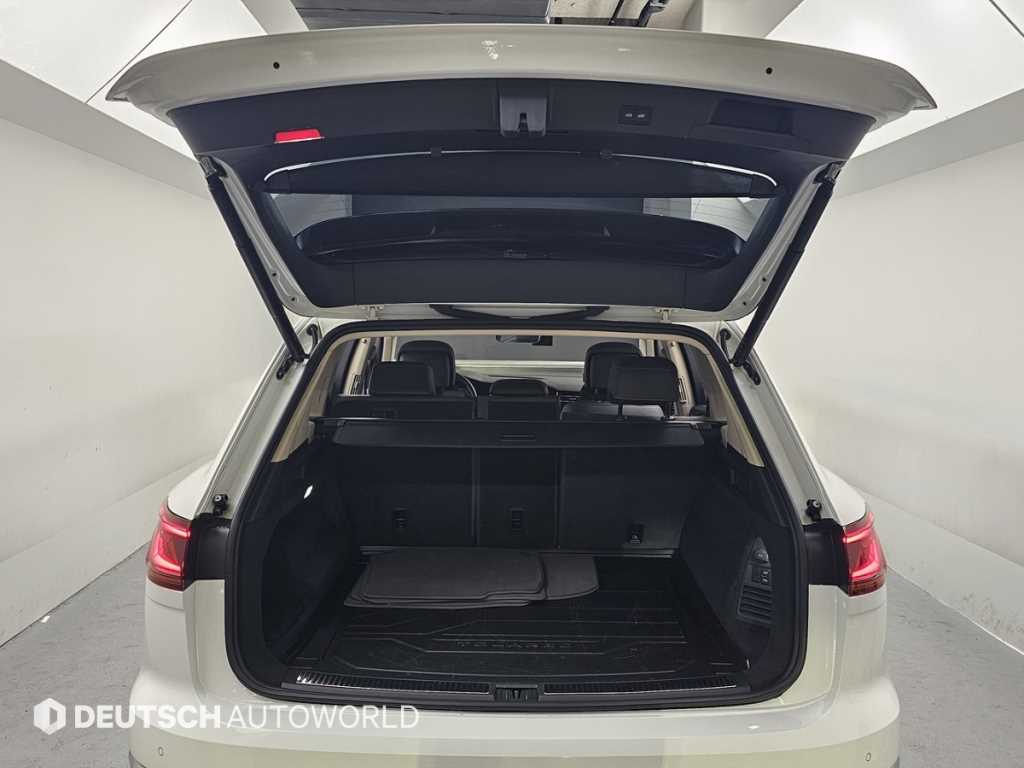 Volkswagen Touareg 2023 Blanco - Importación desde Corea - HF Imports Iquique - Foto 19