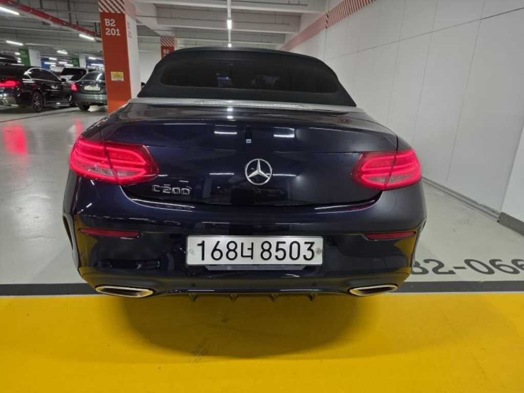 Mercedes Benz C Class - Vista 4