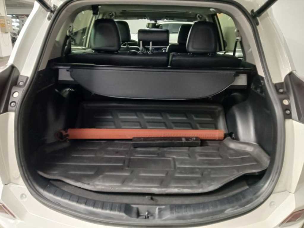 Toyota RAV4 2018 Blanco - Importación desde Corea - HF Imports Iquique - Foto 18