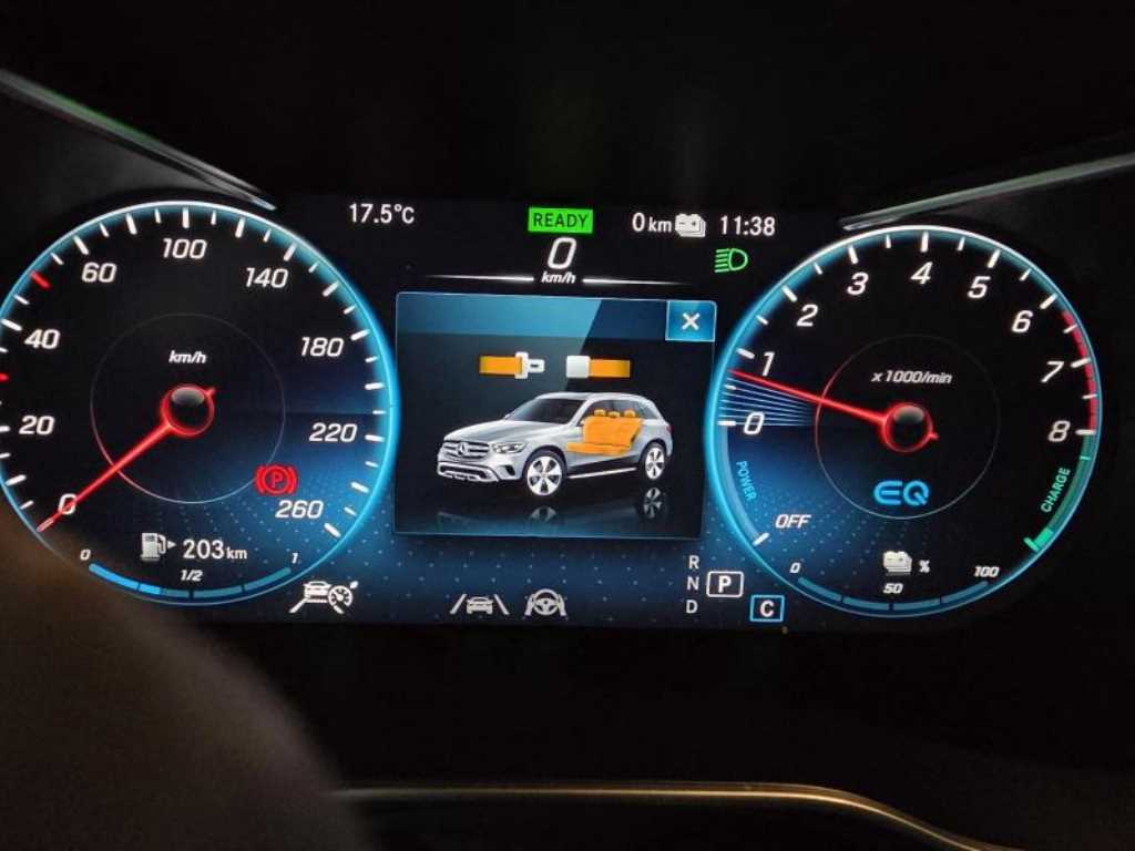 Mercedes Benz GLC Class - Vista 10