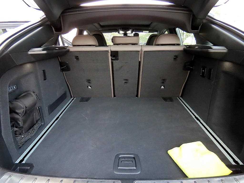 BMW X4M 2024 Blanco - Importación desde Corea - HF Imports Iquique - Foto 17