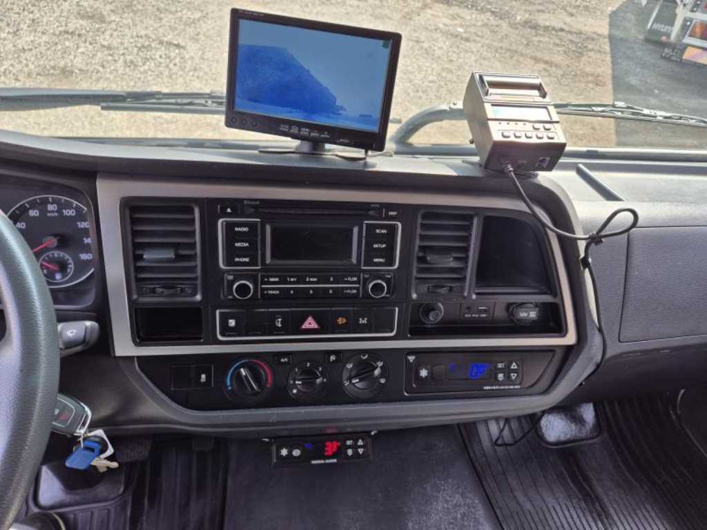 medium and large cargo truck 2018 Blanco - Importación desde Corea - HF Imports Iquique - Foto 15