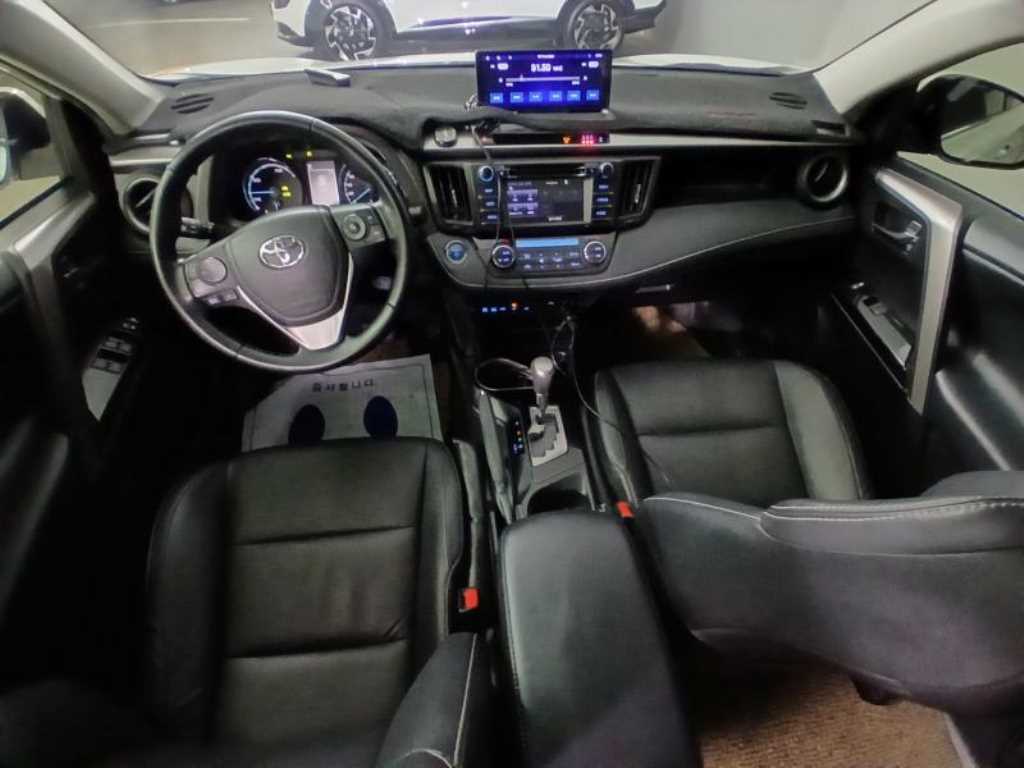 Toyota RAV4 - Vista 6