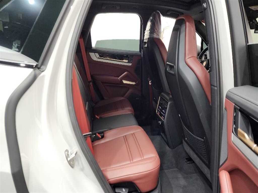 Porsche Cayenne - Vista 12