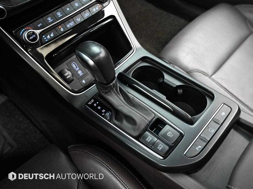 HYUNDAI Grandeur - Vista 9