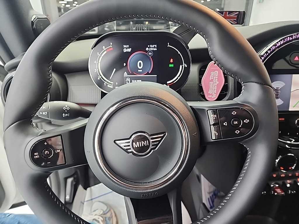 Mini Cooper Convertible - Vista 9