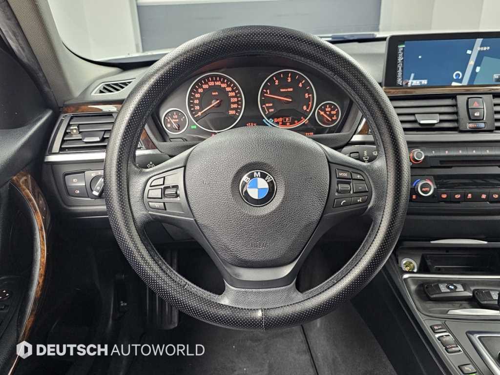 BMW 3 series 2015 Blanco - Importación desde Corea - HF Imports Iquique - Foto 13