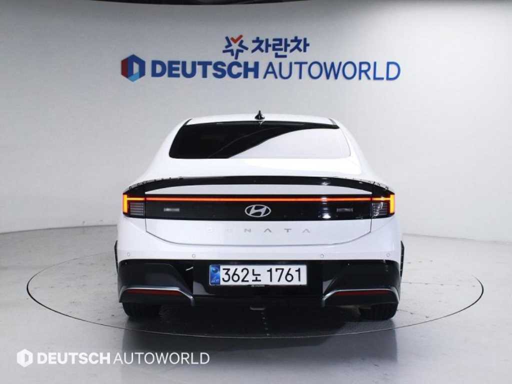 HYUNDAI Sonata - Vista 4