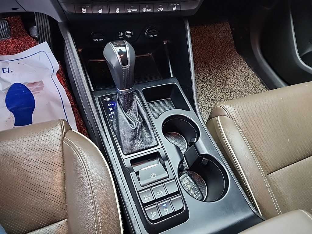 HYUNDAI Tucson - Vista 8