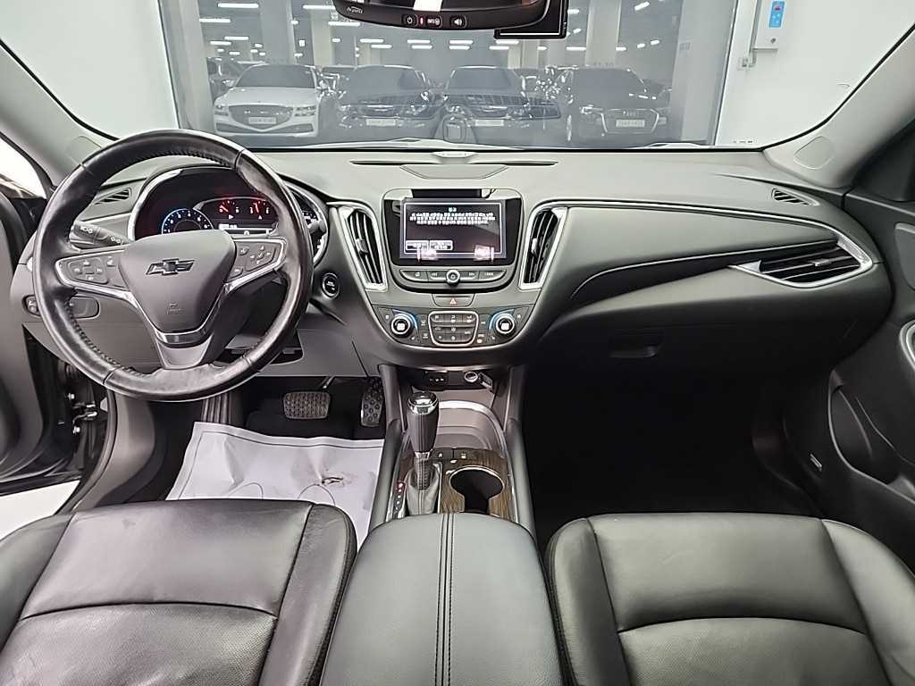 Chevrolet Malibu - Vista 7