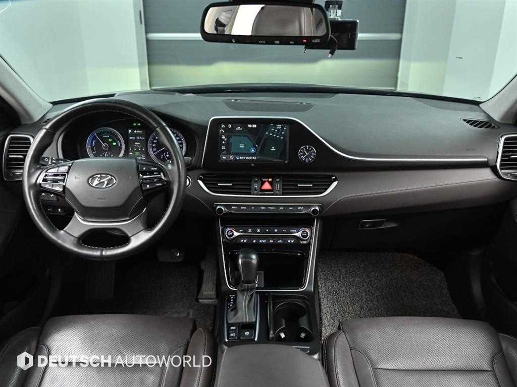 HYUNDAI Grandeur - Vista 7