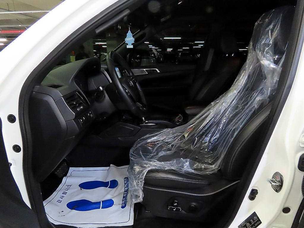 Ssangyong Rexton - Vista 6