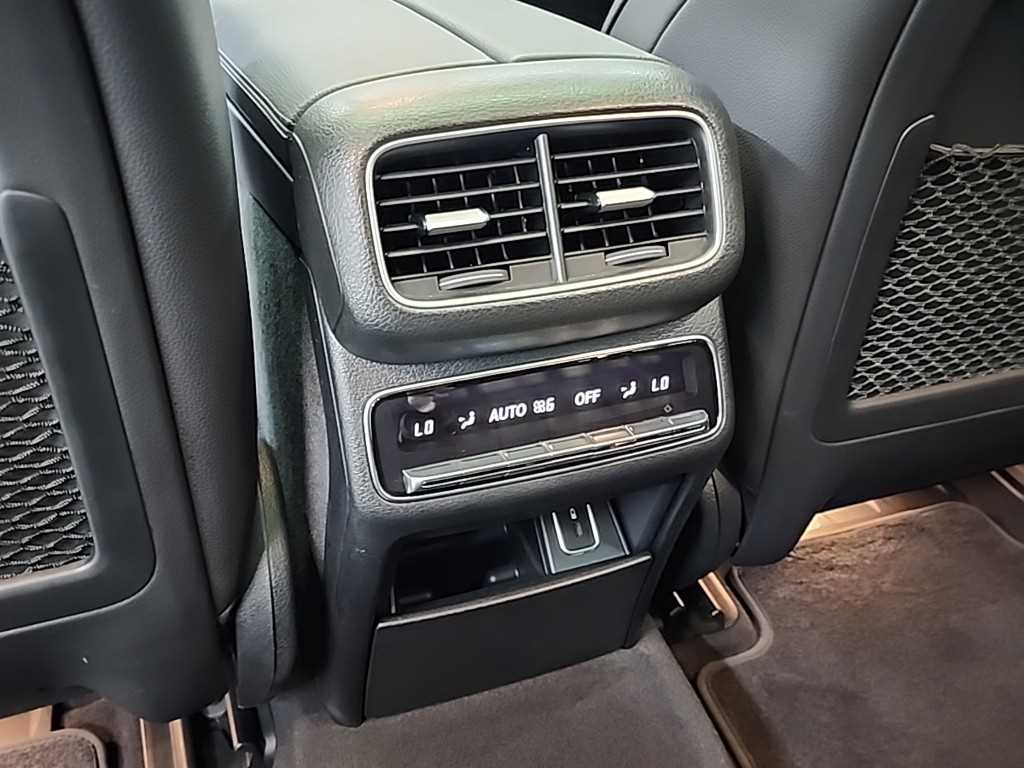 Mercedes Benz GLE Class 2020 Negro - Importación desde Corea - HF Imports Iquique - Foto 13