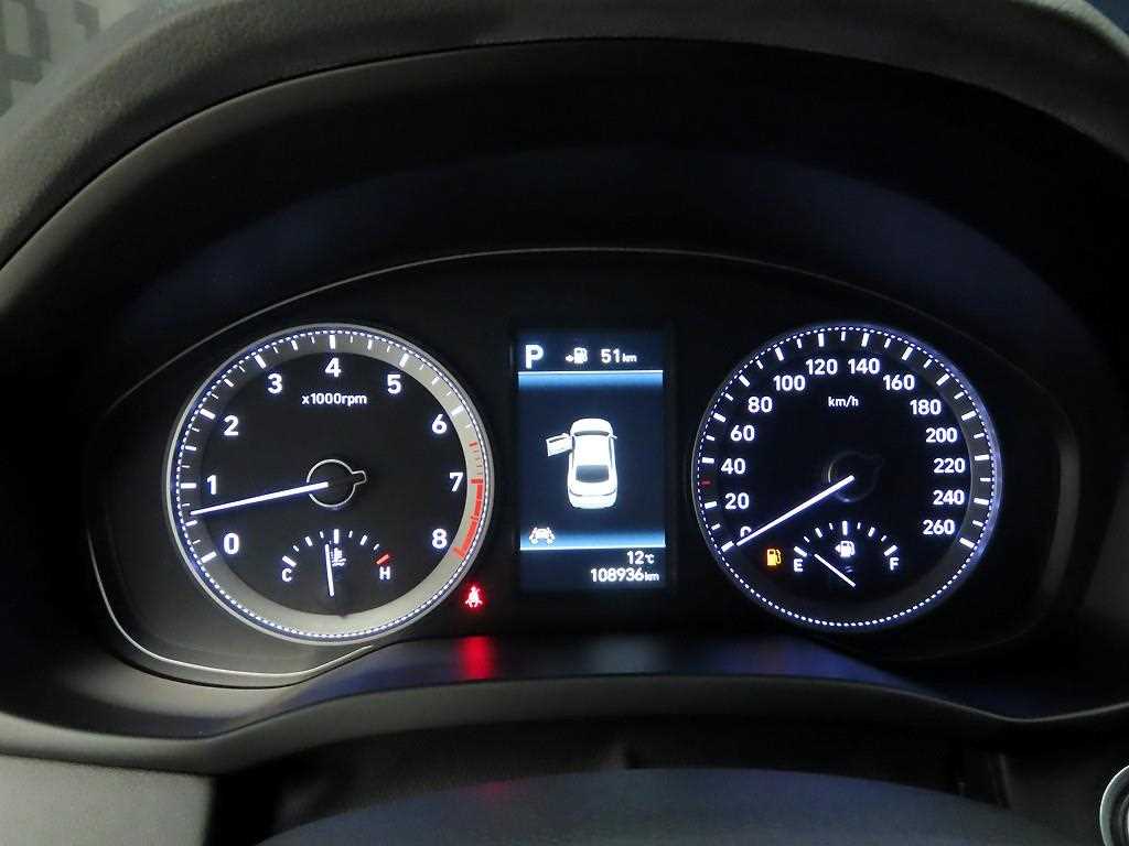 HYUNDAI Grandeur - Vista 6