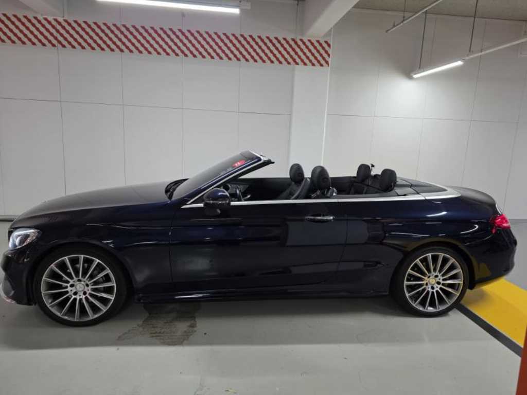 Mercedes Benz C Class 2017 Azul - Importación desde Corea - HF Imports Iquique - Foto 18