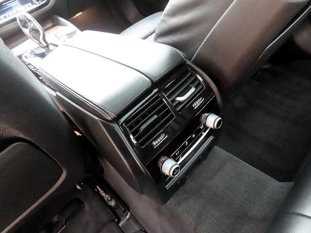 BMW 5 Series 2018 Blanco - Importación desde Corea - HF Imports Iquique - Foto 16