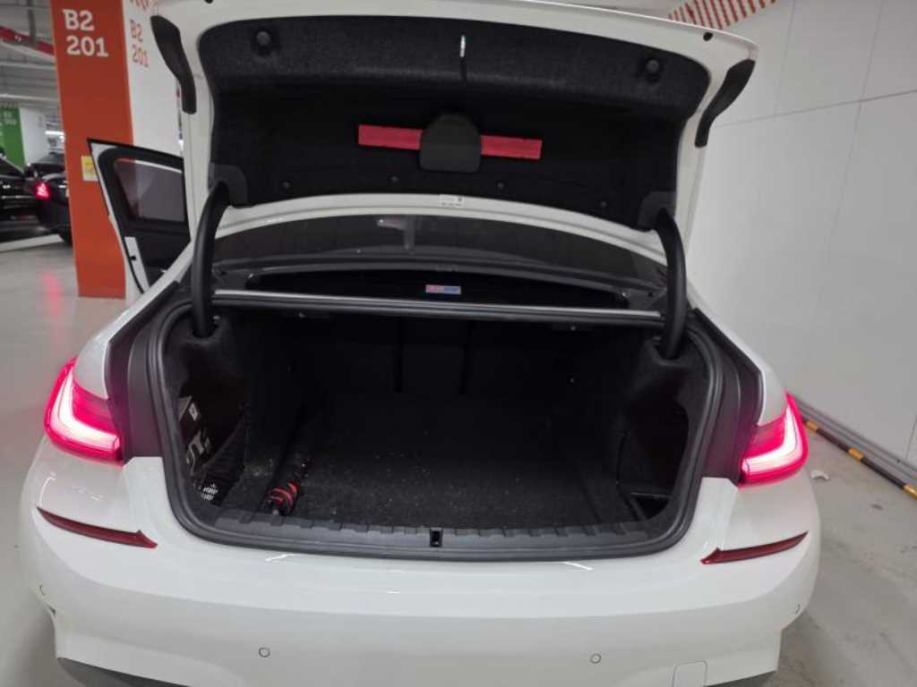 BMW 3 series - Vista 9