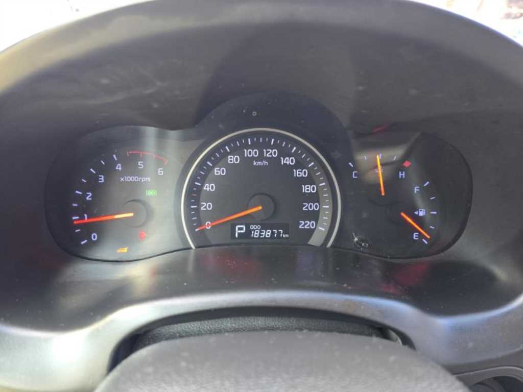 KIA Carnival 2014 Negro - Importación desde Corea - HF Imports Iquique - Foto 14