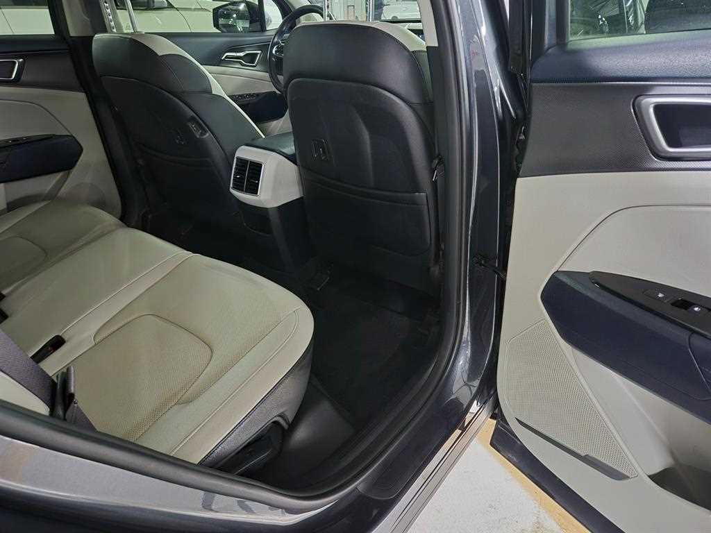 KIA Sportage - Vista 12