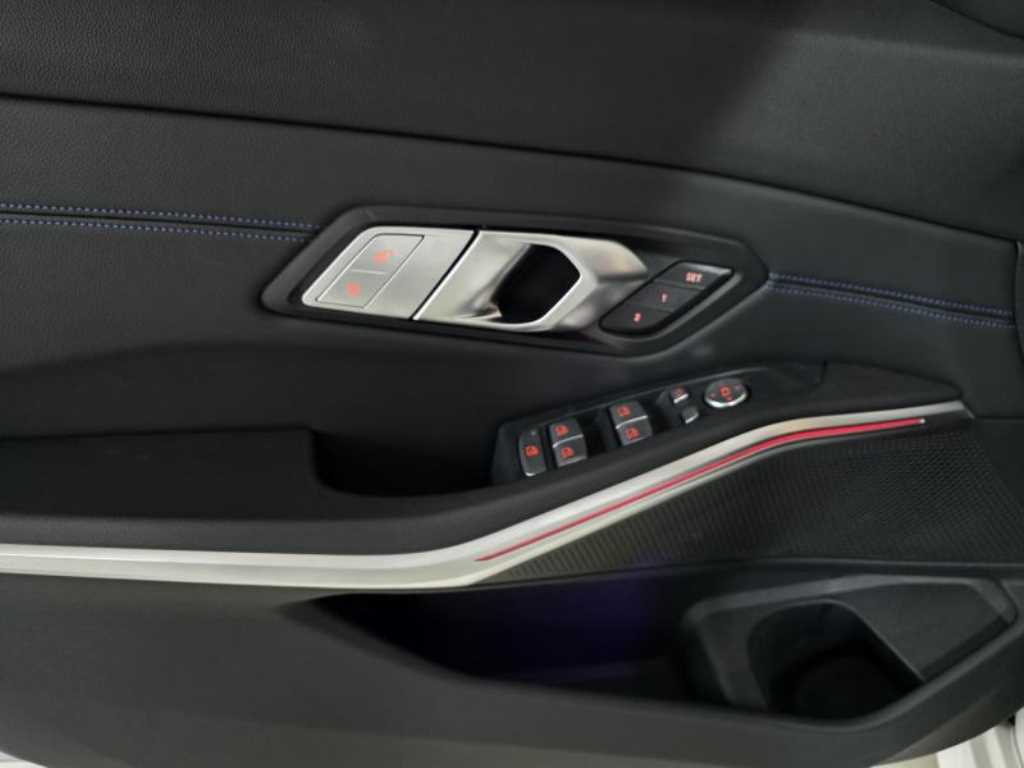 BMW 3 series - Vista 10