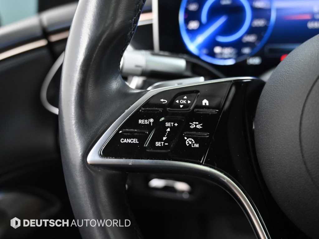 Mercedes Benz EQS - Vista 6