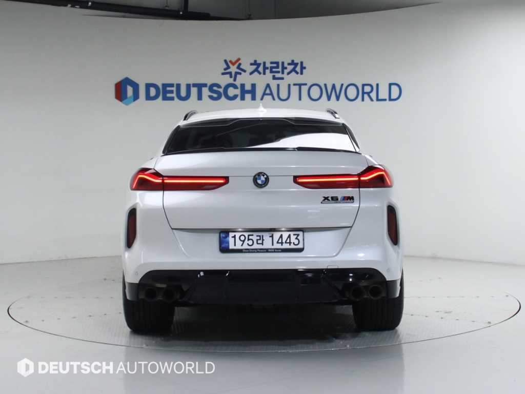BMW X6M - Vista 4