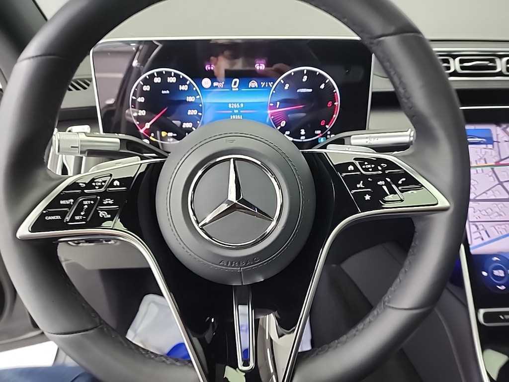 Mercedes Benz S Class - Vista 9