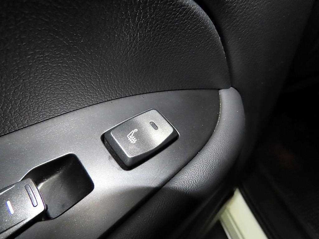 Ssangyong Rexton 2022 Blanco - Importación desde Corea - HF Imports Iquique - Foto 15