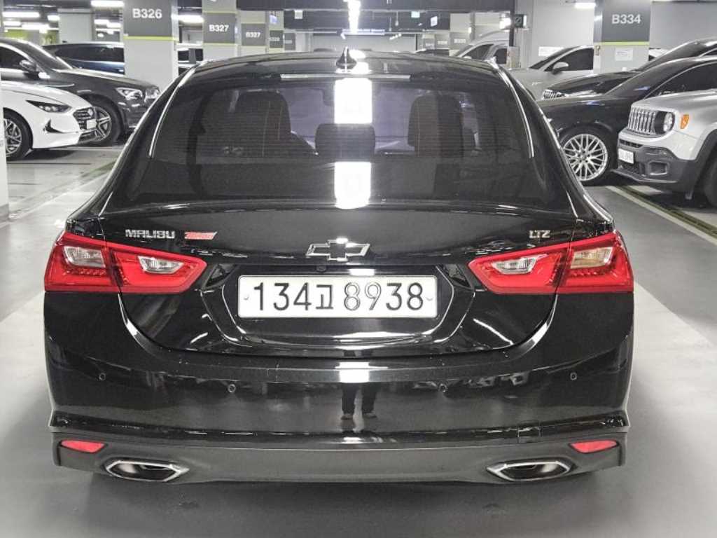 Chevrolet Malibu - Vista 4