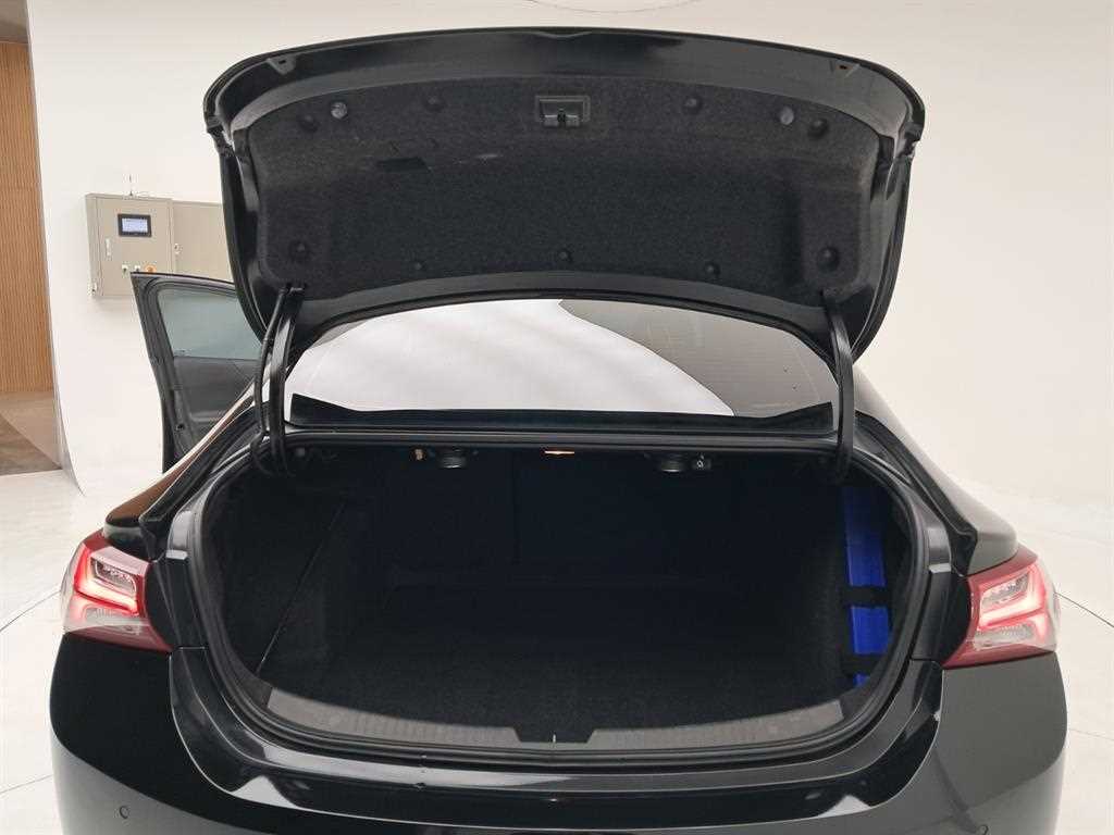 Chevrolet Malibu 2021 Negro - Importación desde Corea - HF Imports Iquique - Foto 18