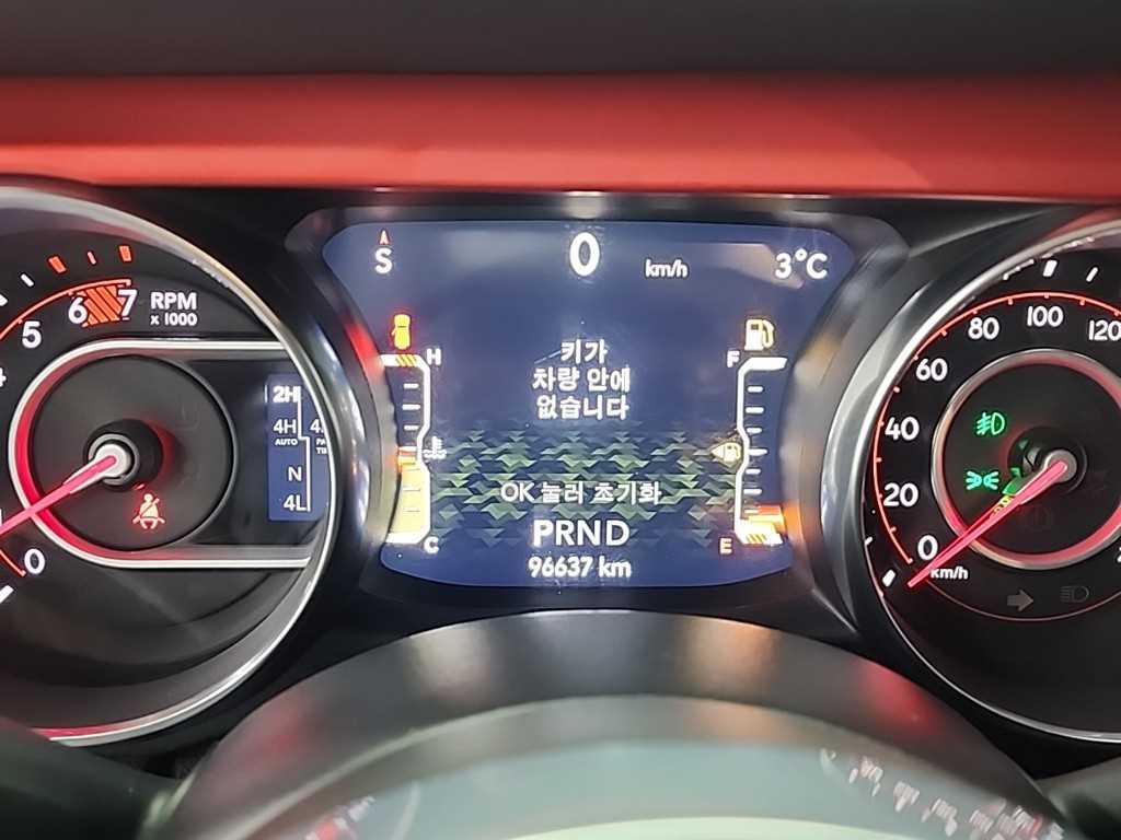 Jeep Wrangler - Vista 6