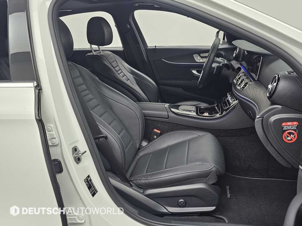 Mercedes Benz E class - Vista 10