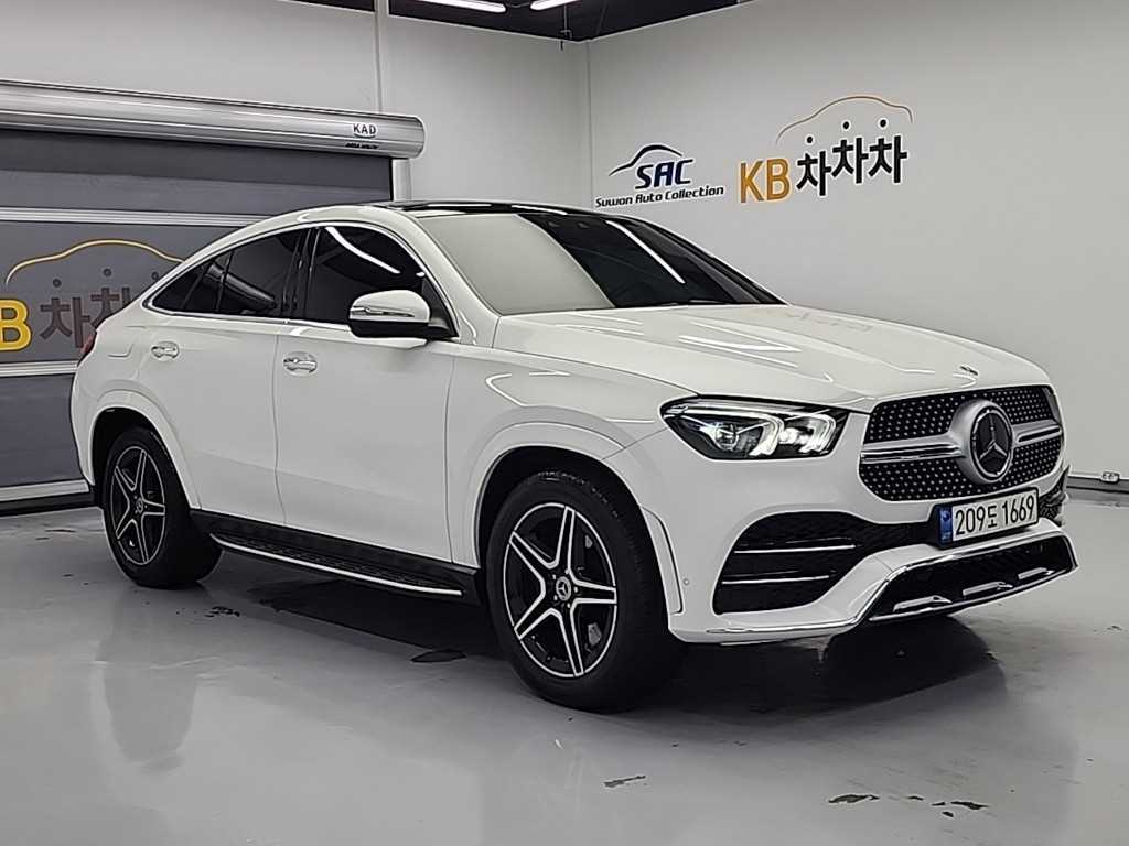 Mercedes Benz GLE Class - Vista 4
