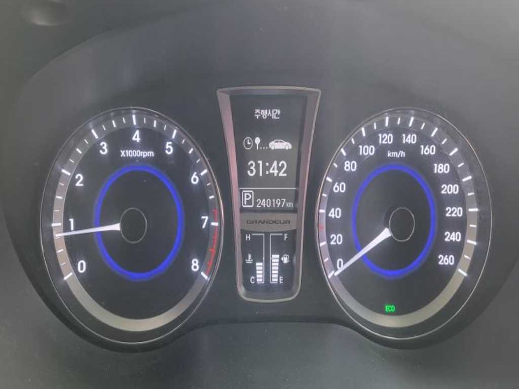 HYUNDAI Grandeur 2012 - Importación desde Corea - HF Imports Iquique - Foto 14