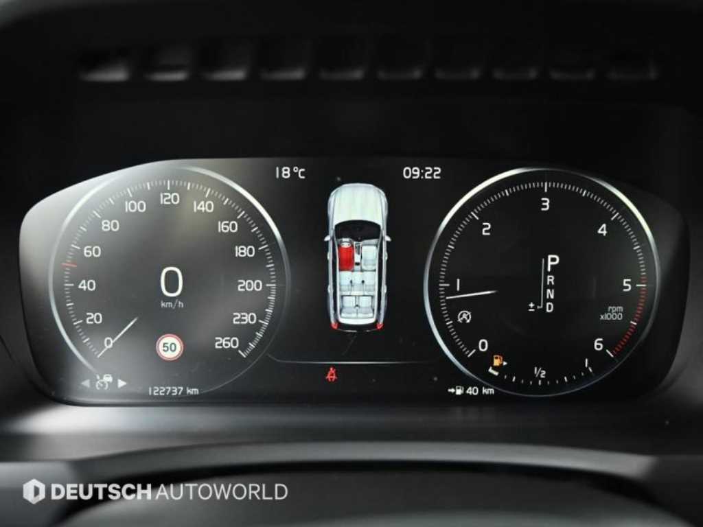 Volvo XC90 - Vista 8