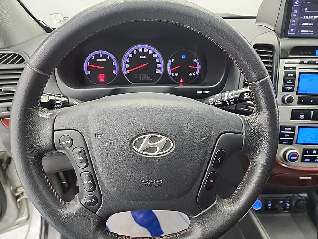 HYUNDAI Santa Fe - Vista 9