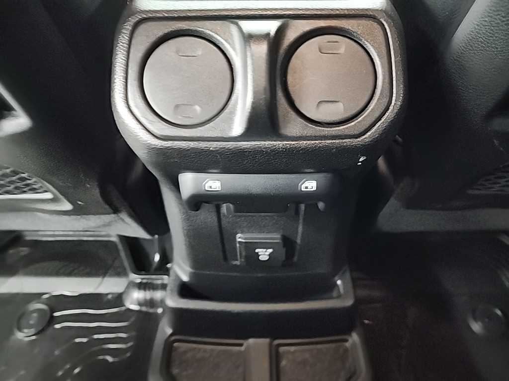 Jeep Wrangler 2019 Blanco - Importación desde Corea - HF Imports Iquique - Foto 13