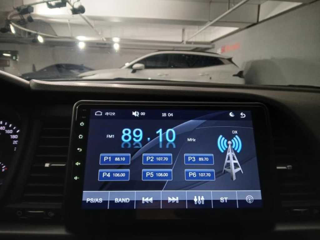 HYUNDAI Sonata - Vista 12