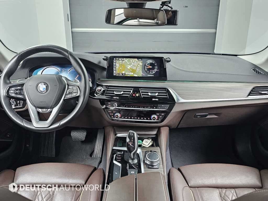 BMW 5 Series - Vista 7