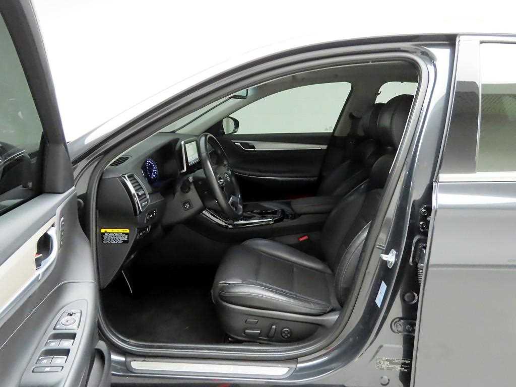 HYUNDAI Grandeur - Vista 12