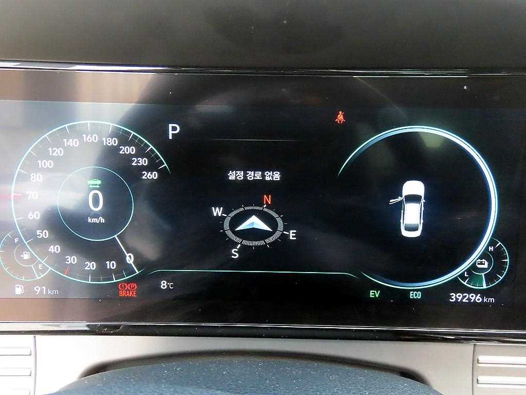 HYUNDAI Grandeur - Vista 9