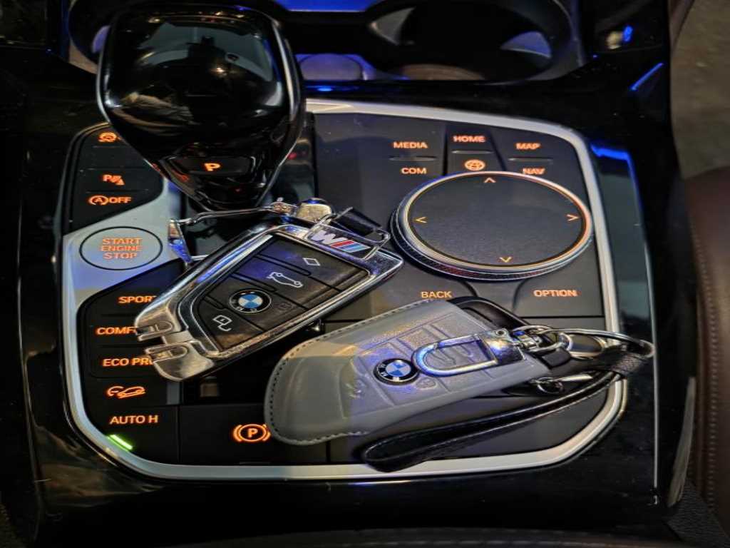 BMW X4 2022 Negro - Importación desde Corea - HF Imports Iquique - Foto 16