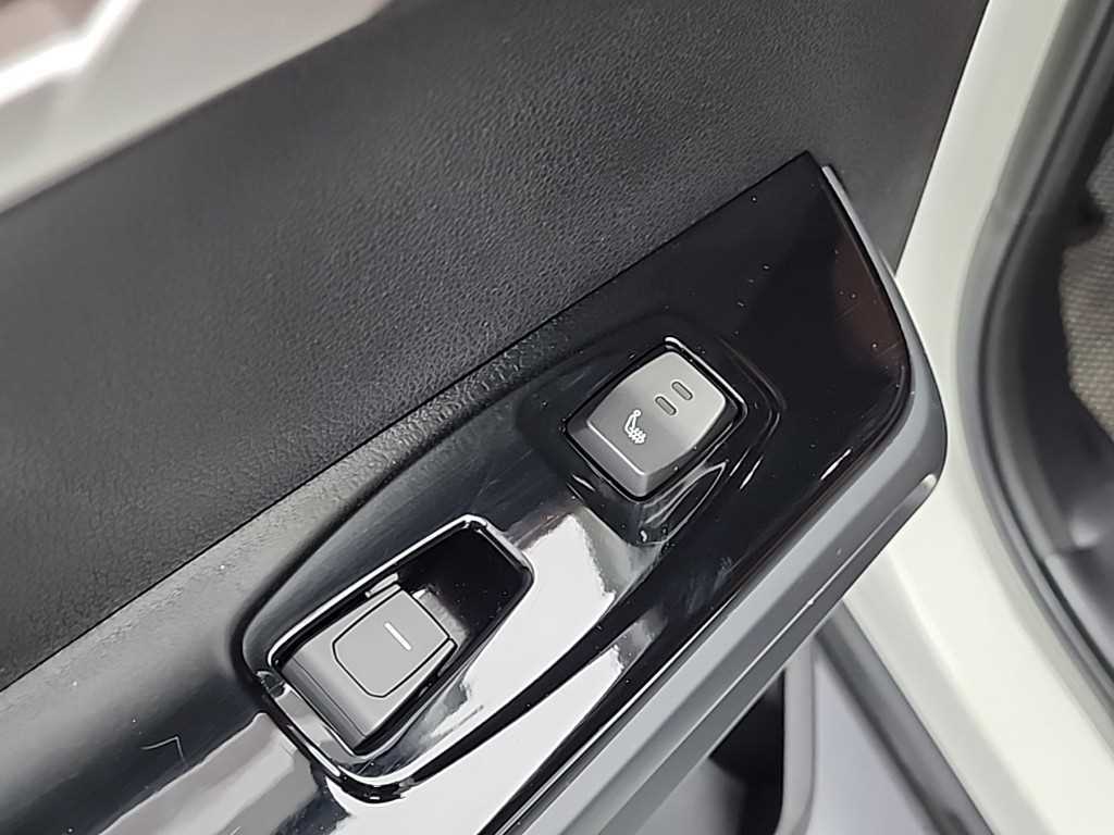 Ssangyong Torres 2023 Blanco - Importación desde Corea - HF Imports Iquique - Foto 13