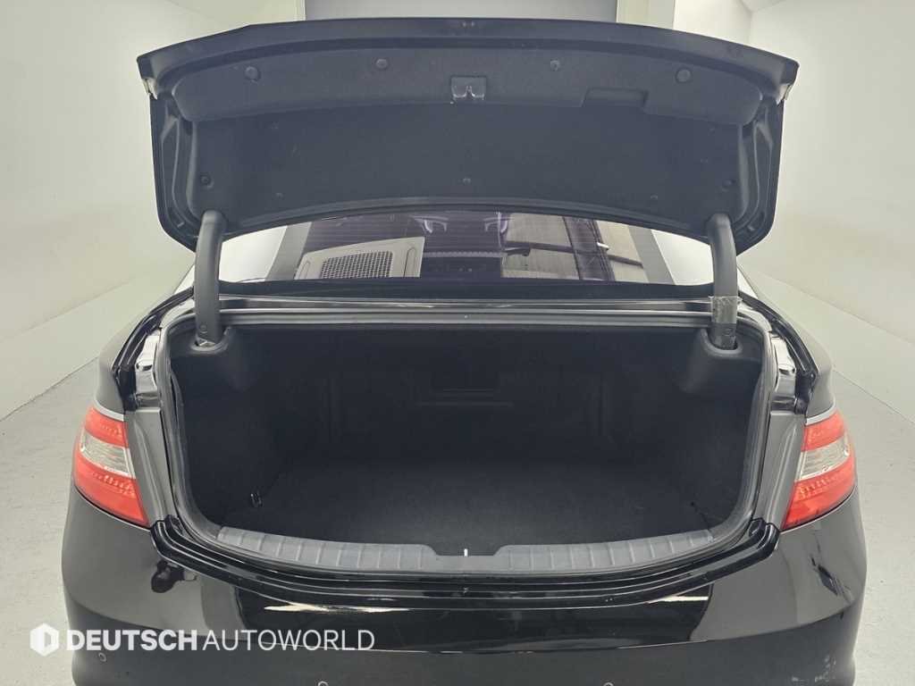 HYUNDAI Grandeur 2015 Negro - Importación desde Corea - HF Imports Iquique - Foto 19