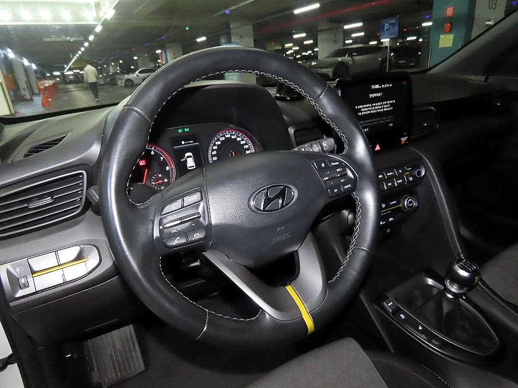 HYUNDAI Veloster - Vista 8