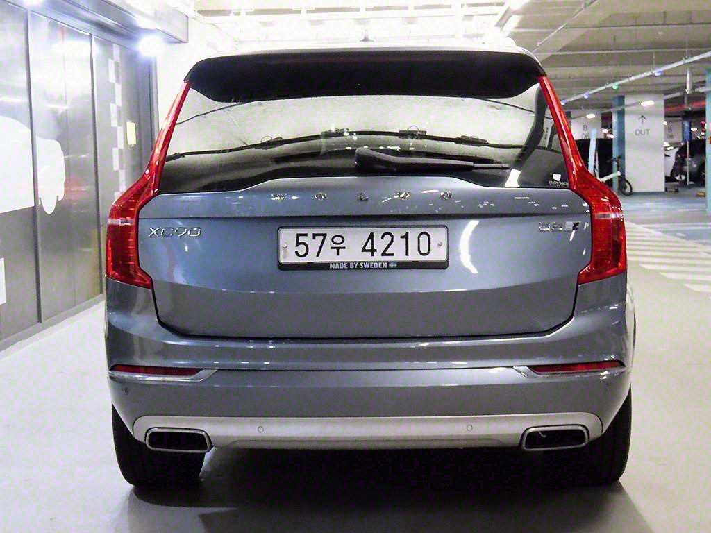 Volvo XC90 - Vista 5